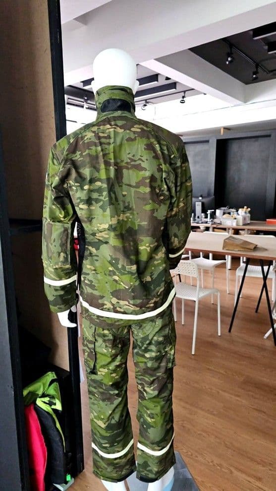 ชุดดับไฟป่า (Wildland Fire Suit)