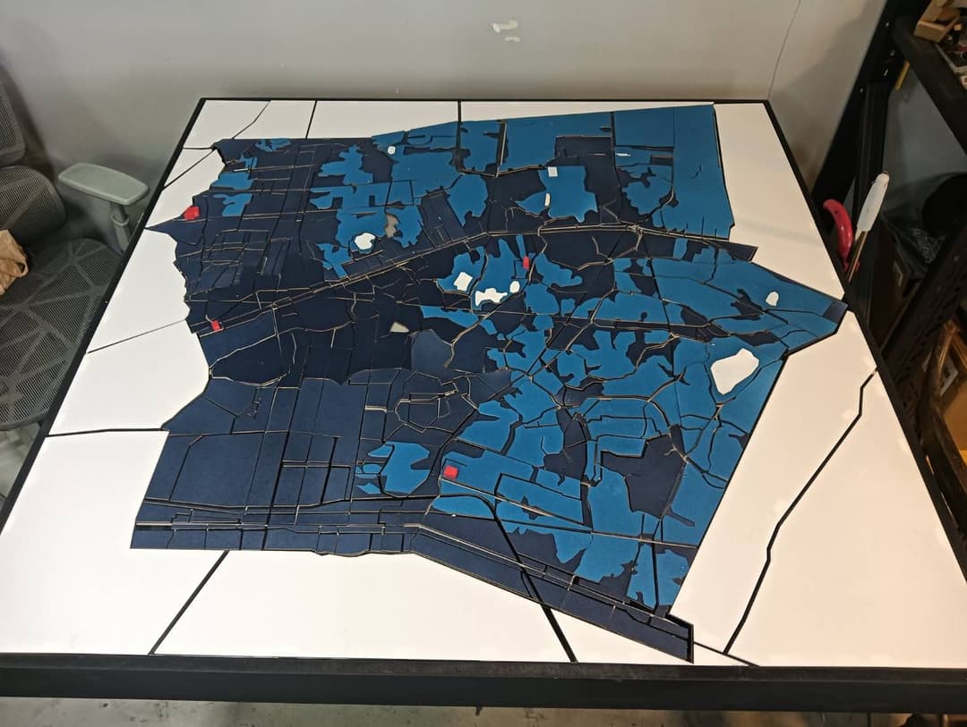 Creating innovative works through the exhibition "Driving the Capital Base of the Bangkok East Suburbs: A Learning City: Water Management and Conservation Areas and Vibrant Suburban Communities"